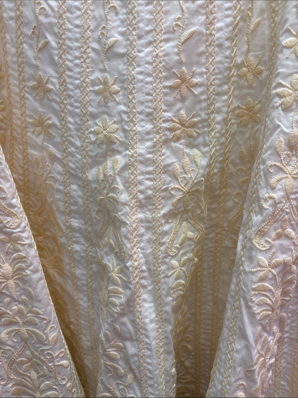 Tahari Cream Embroidered Circle Skirt - Picture 2 of 3